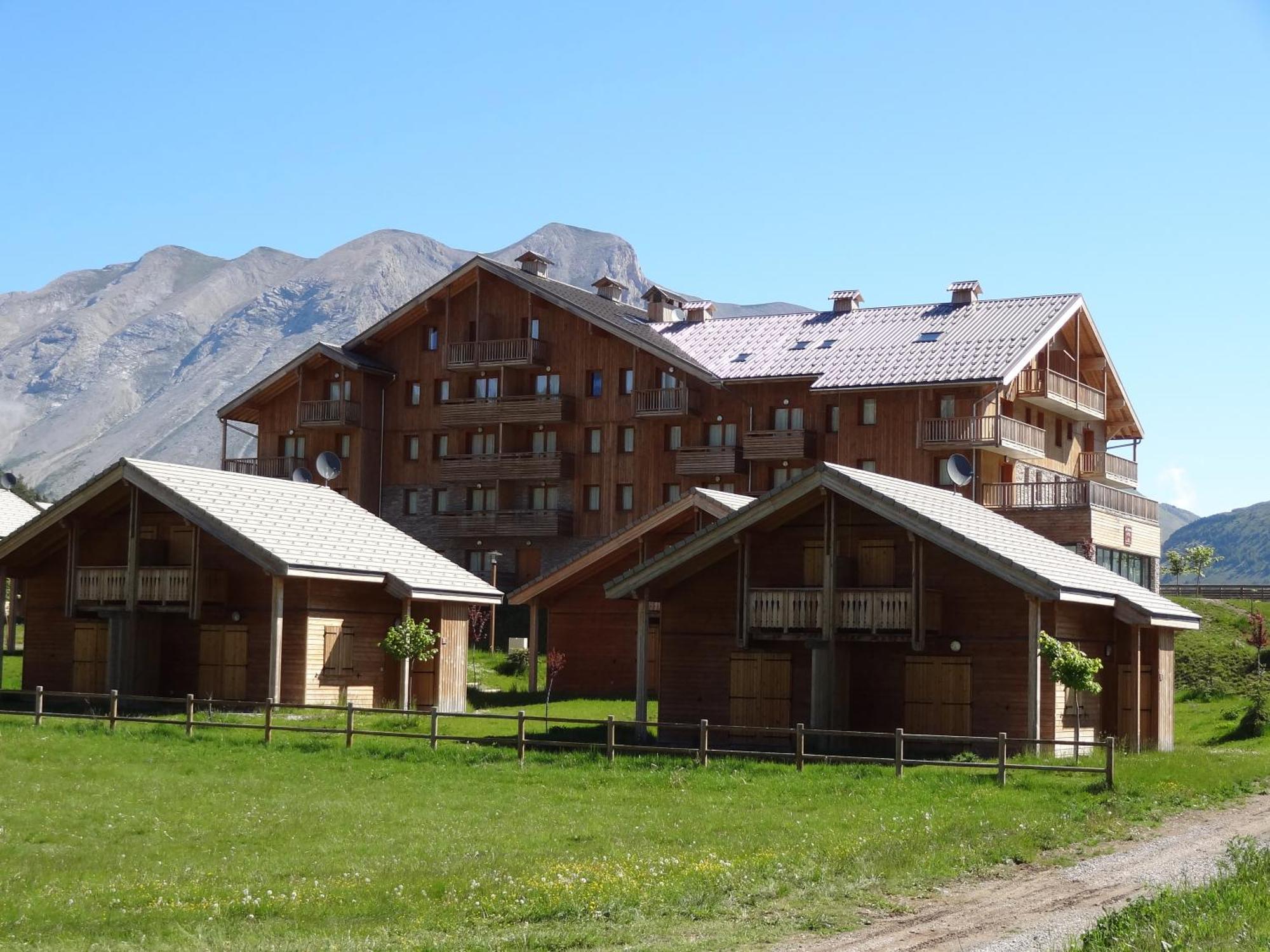 Residence Le Hameau Du Puy By Actisource Ле-Деволюи Экстерьер фото